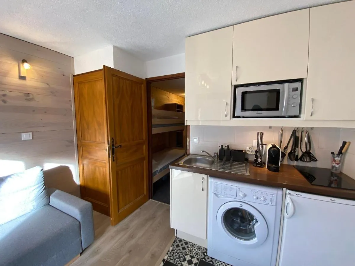 Appartement Charmant Avec Parking, Proximite Centre Et Telecabine - Fr-1-693-93 Chatel Apartment
