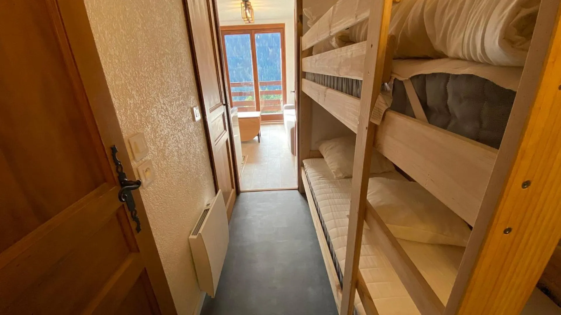 Appartement Charmant Avec Parking, Proximite Centre Et Telecabine - Fr-1-693-93 Chatel France